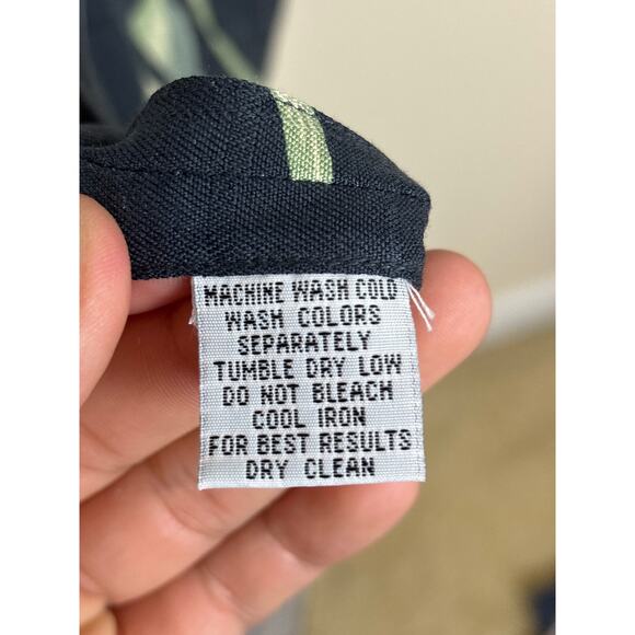 Tommy Bahama Vintage Women’s 10 Gray Floral Silk Sleeveless Hawaiian Maxi Dress - Picture 5 of 5